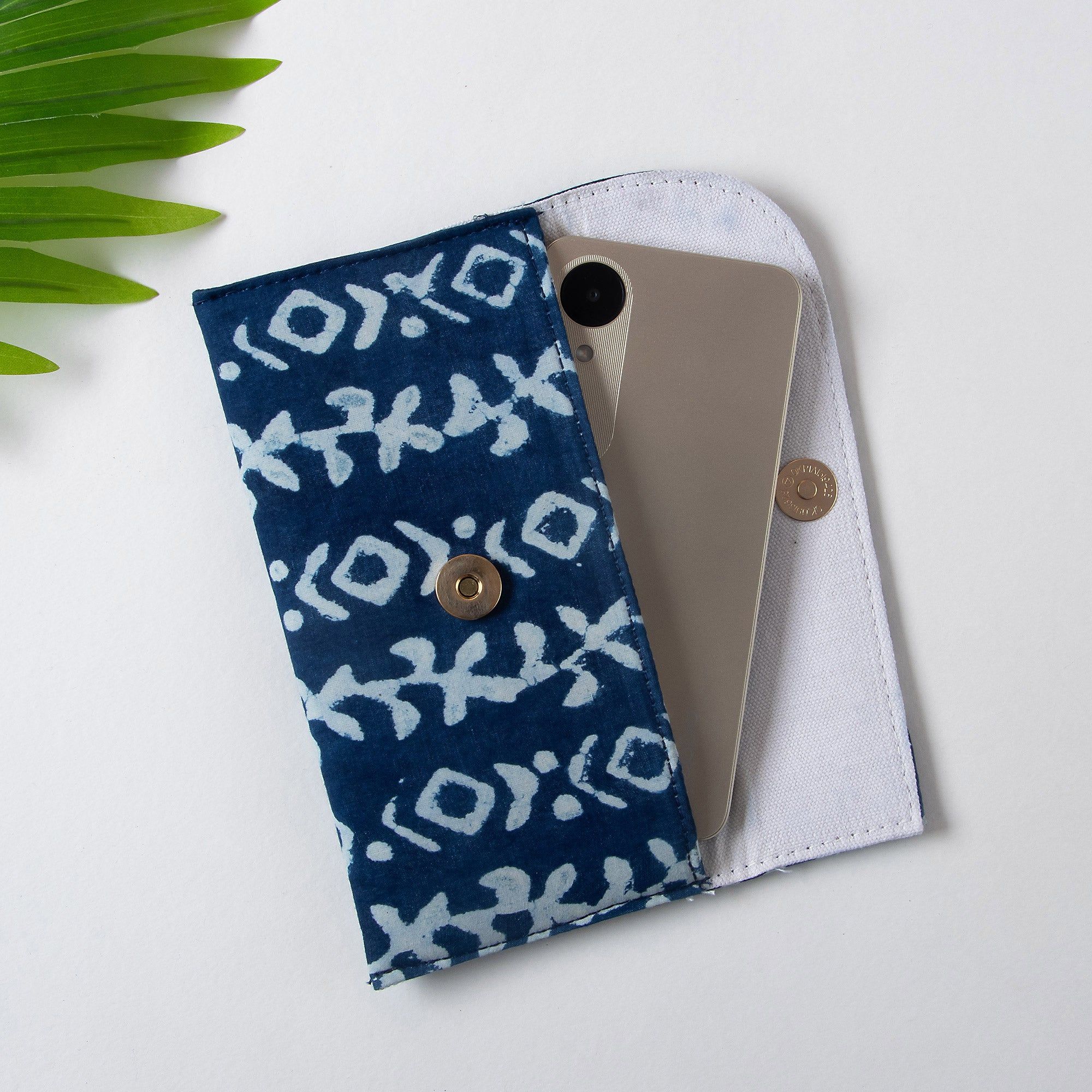 Beautiful Indigo Blue Clutches For Daily Use